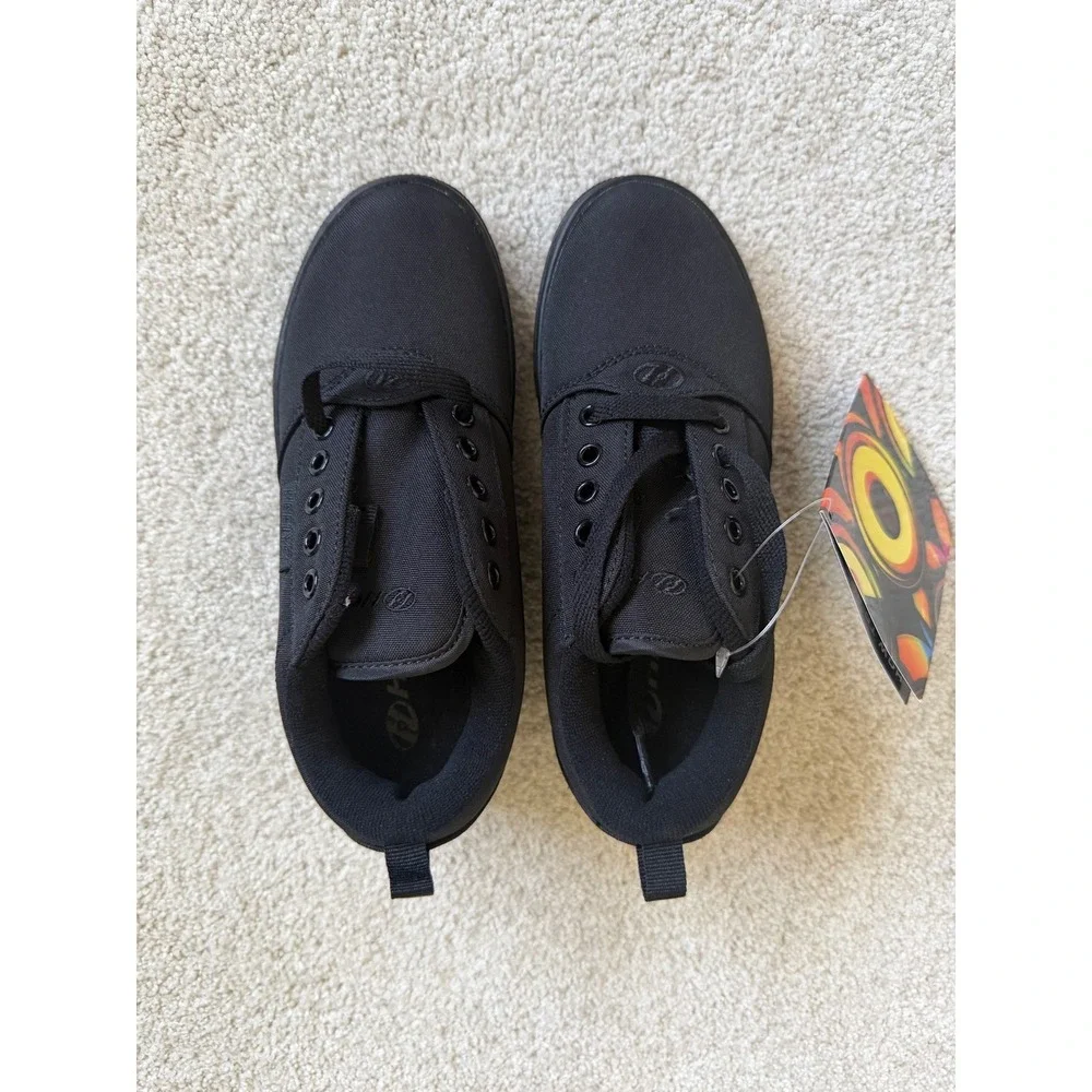 Heelys Pro 20 Black Canvas Wheeled Skate Shoes Kids‎ Youth Size 2 HES10430 NEW